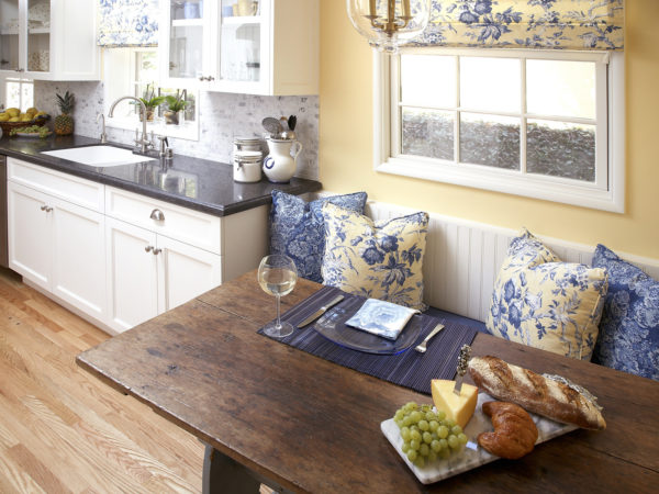 evoke the ambience of an elegant kitchen through intricate blue patterns with flax walls