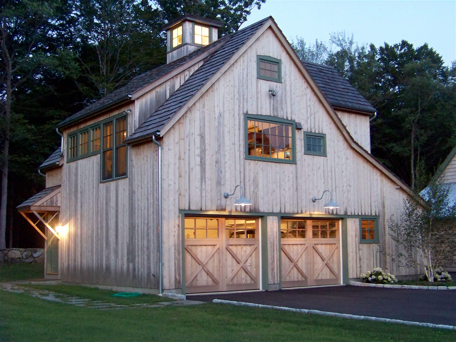 Дом-сарай Barn House