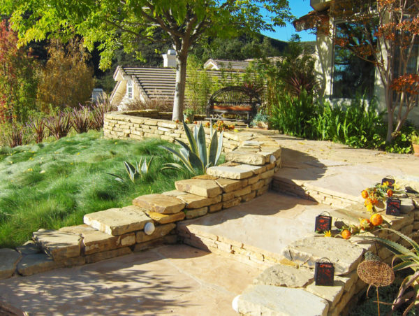 go back to classic with this traditional rustic landscaping and beautiful front yard retaining wall