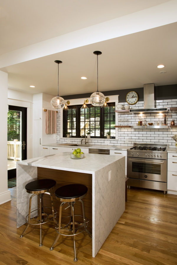 create an eclectic kitchen using subway tile with black grout for the stylish backsplash