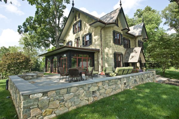 pennsylvania bluestone retaining wall cap idea that rounds off this stunning traditional exterior