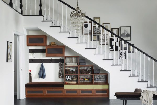 embrace the traditional indoor vertical wood stair railing design with painted risers against the white paint